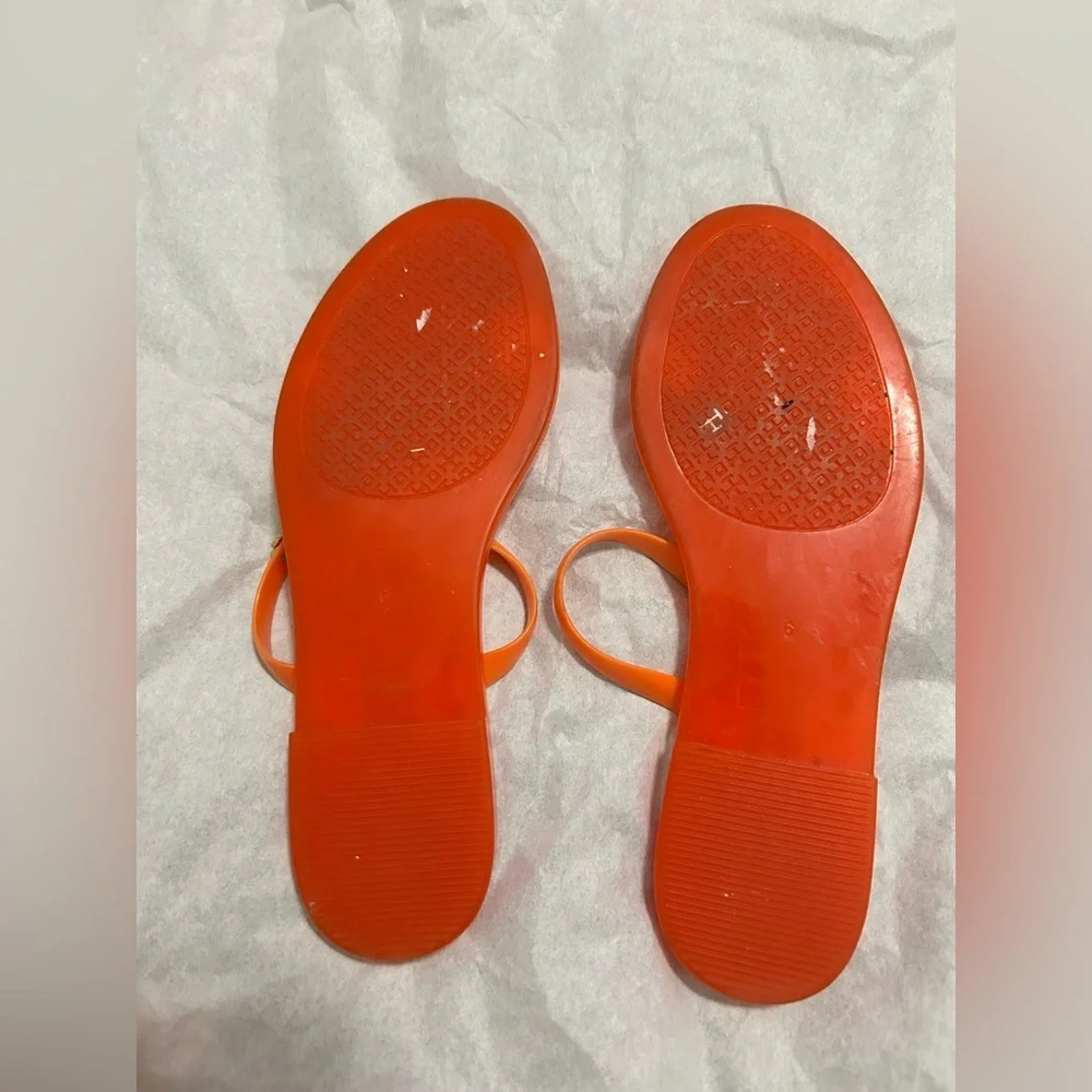 Tory Burch  Women's orange jelly sandals - Picture 4 of 10
